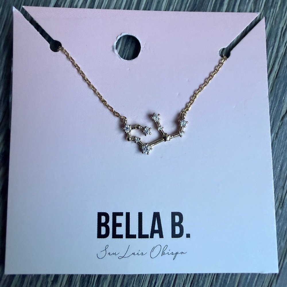 Virgo Zodiac Rhinestone Constellation Necklace in Gold